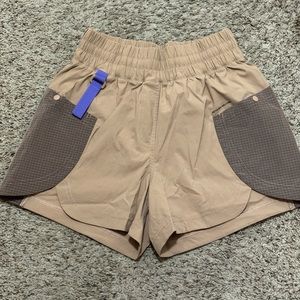 Lululemon hiking shorts